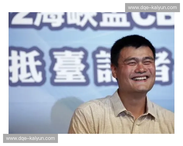 红色图腾的破茧时刻：重回2009，那是姚明给休斯顿最极致的浪漫